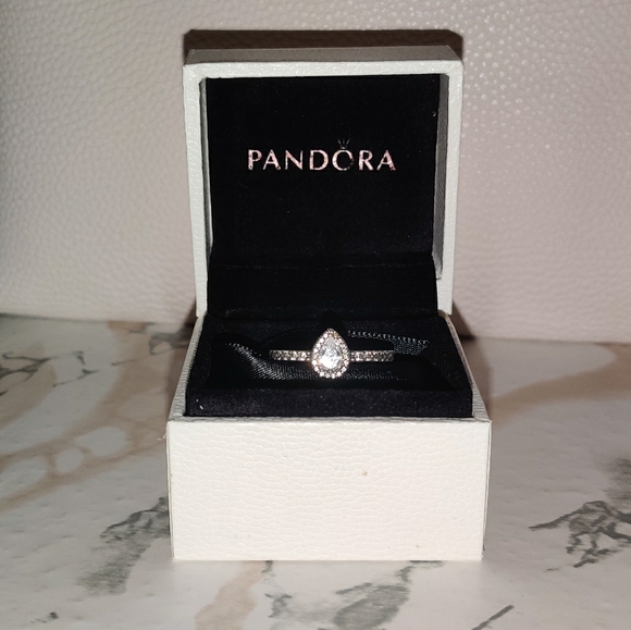 Pandora Radiant Teardrop Halo Ring, Cubic Zirconia - Picture 3 of 8